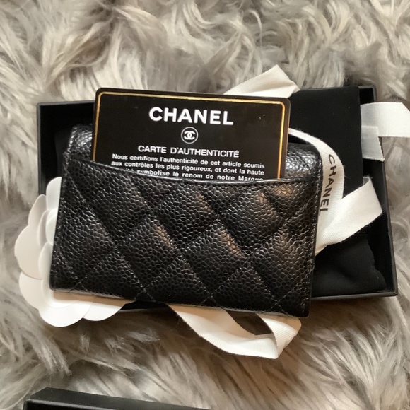 CHANEL Wallet - Picture 1 of 5
